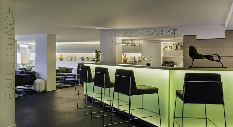 Best Western PLUS Hotel du Parc Chantilly Bar