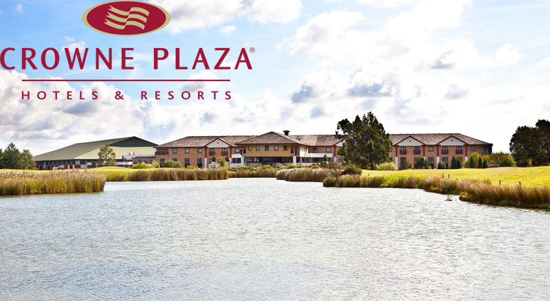 Crowne Plaza Resort Five Lakes Hotel