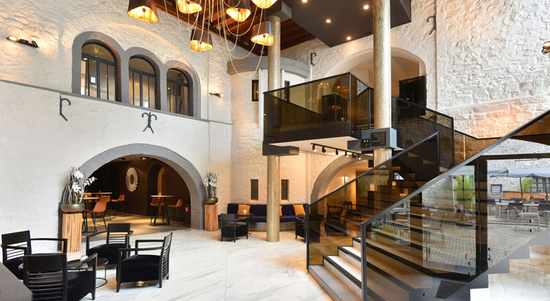 Martins Chateau du Lac Hotel